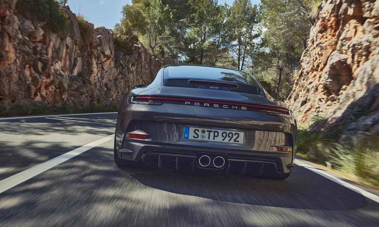 Porsche 911 GT3 Touring 2022