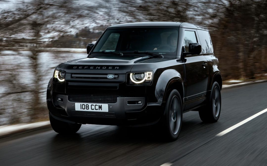 Land Rover Defender SVR pode ultrapassar os 600 cv