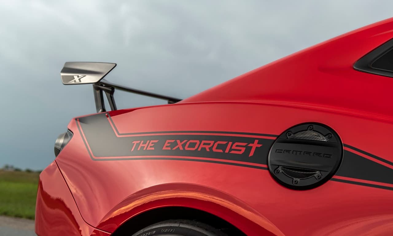 traseira Hennessey Camaro The Exorcist