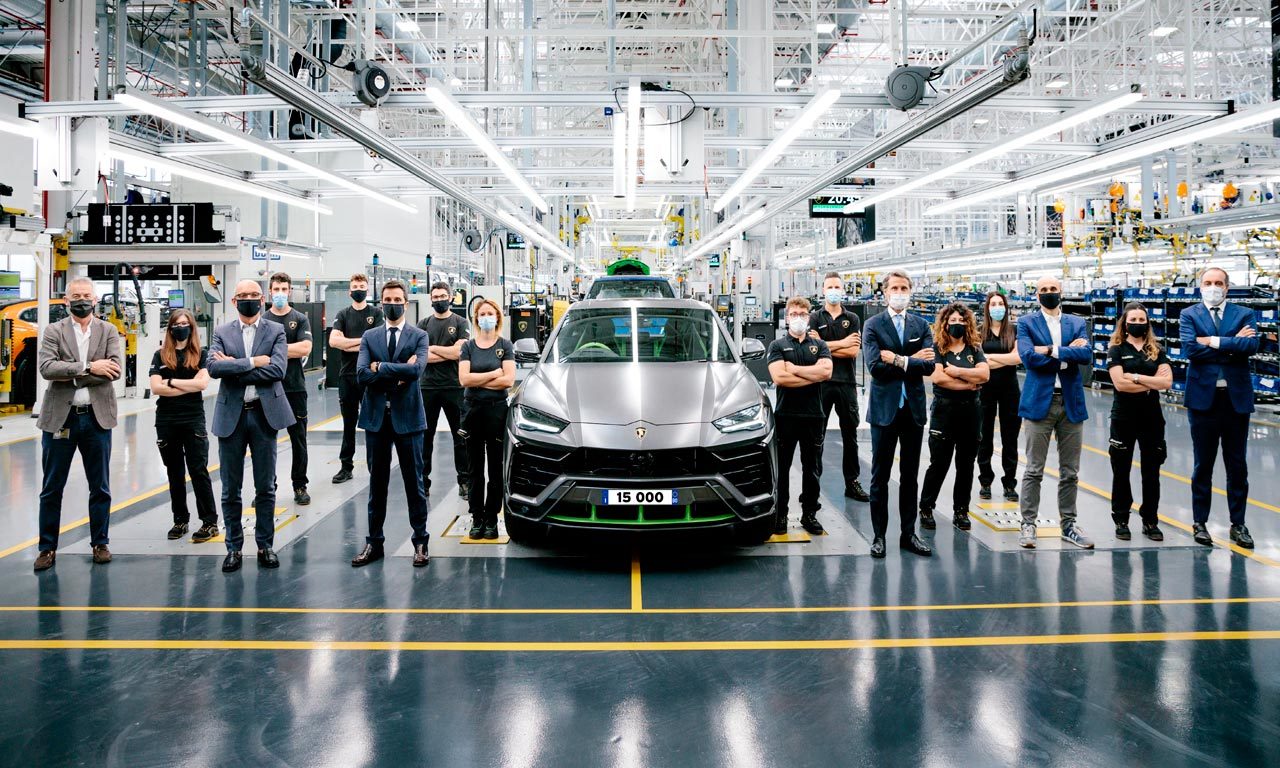 Lamborghini Urus produção 15 mil unidades