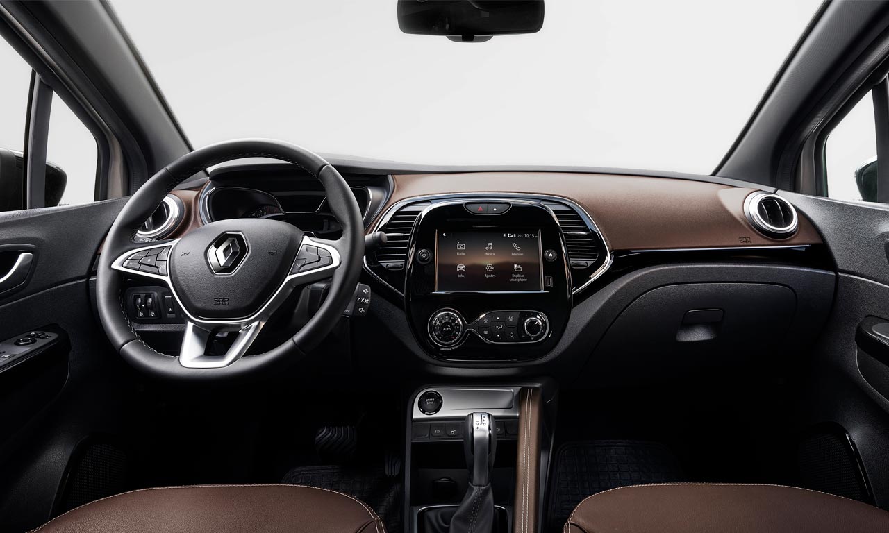 Renault Captur 2022 interior