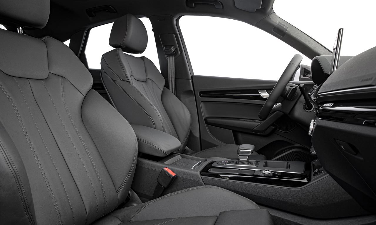 Interior Audi Q5 Sportback S Line Black 2021