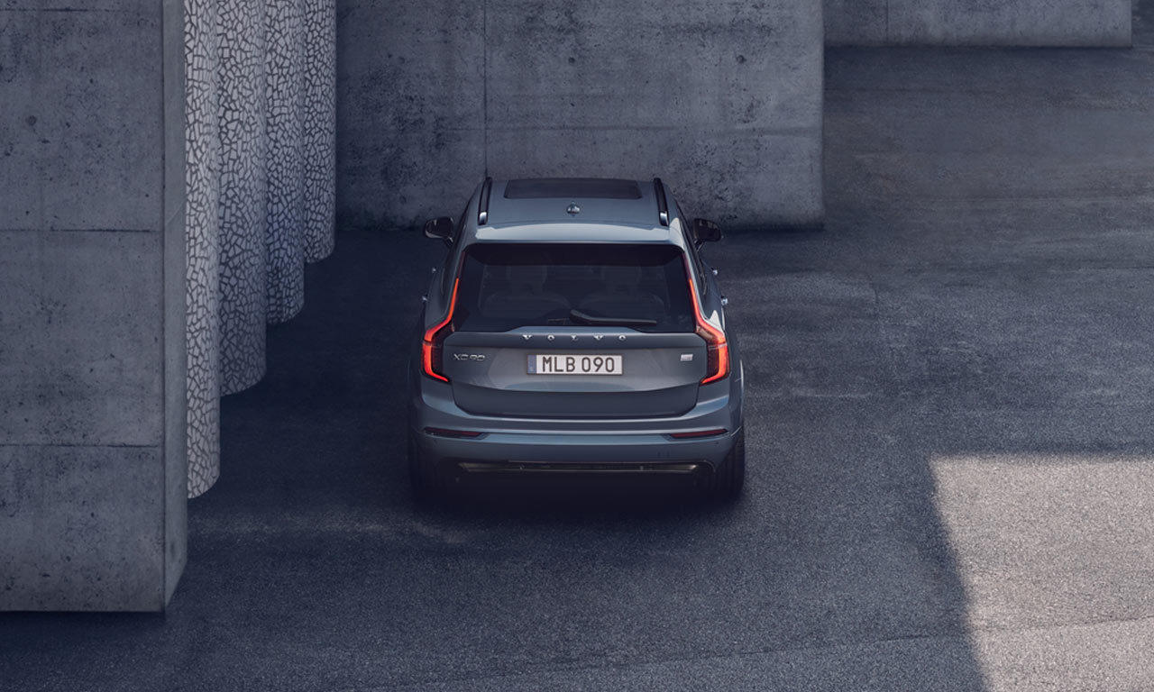 Volvo XC90 R-Design 2022