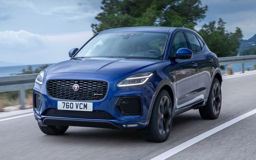 Jaguar E-Pace renovado parte de R$ 376.950