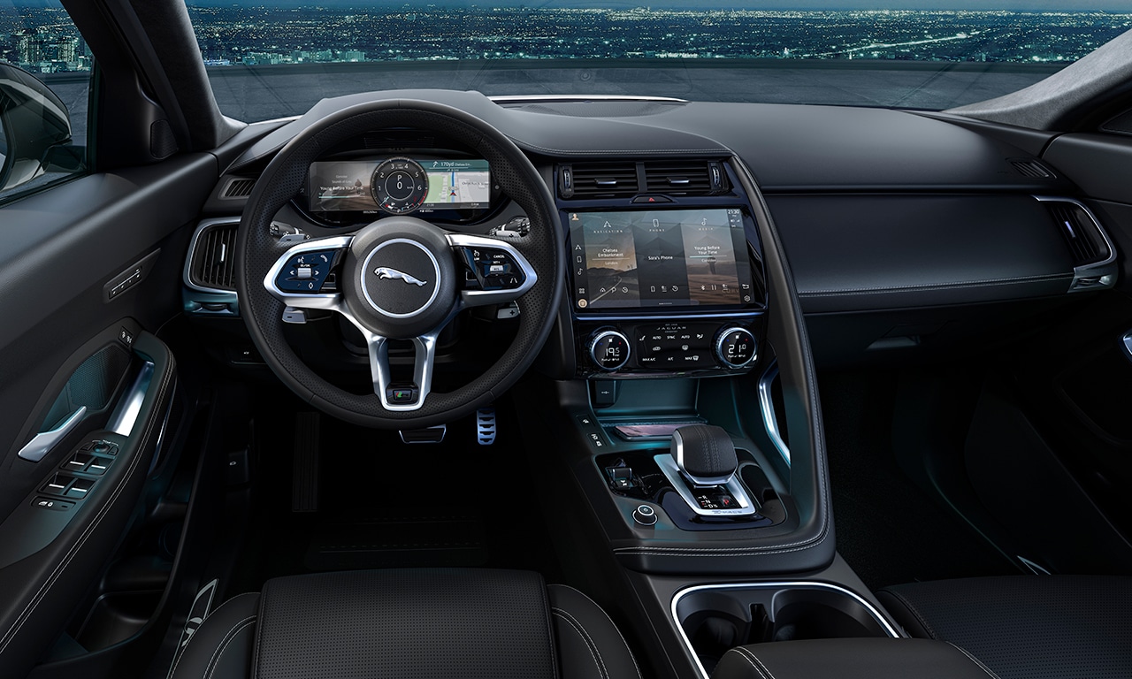 interior Jaguar E-PACE