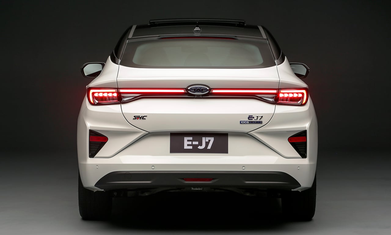 JAC E-J7 JAC E-J7