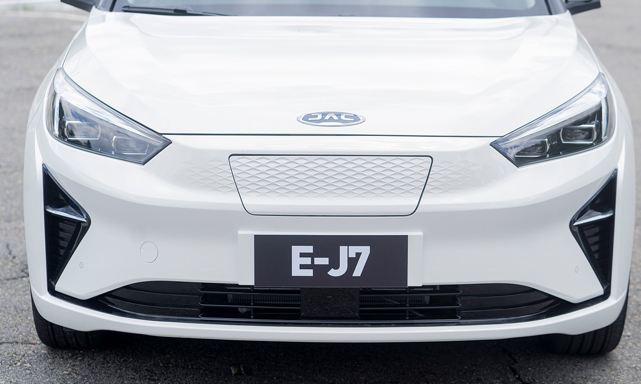JAC E-J7 JAC E-J7