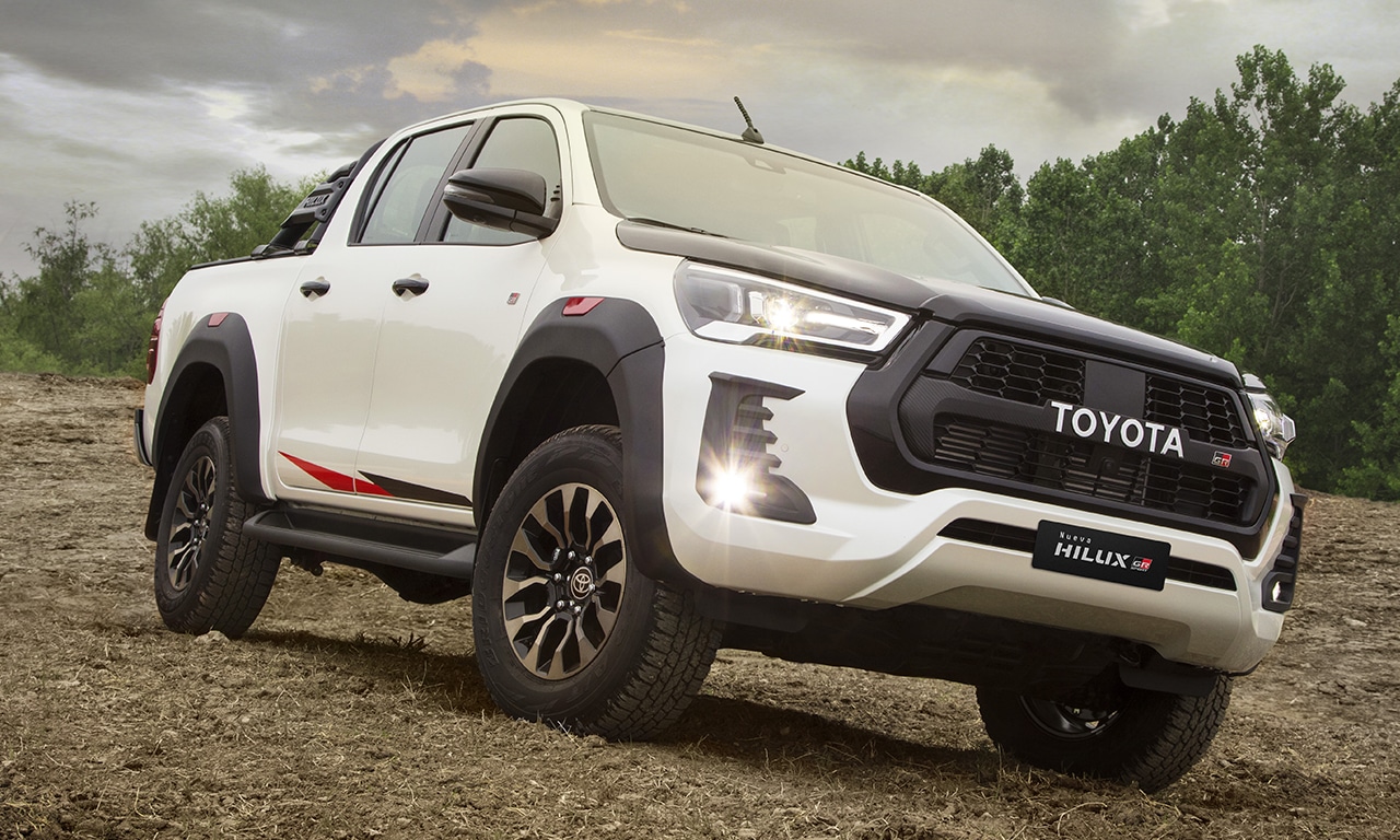 Hilux GR-S Hilux GR-S