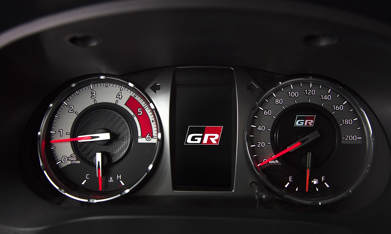 Hilux GR-S Hilux GR-S