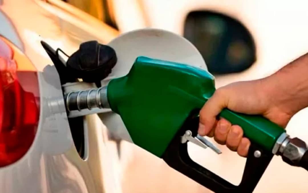 Preço do etanol cai e diesel sobe em fevereiro