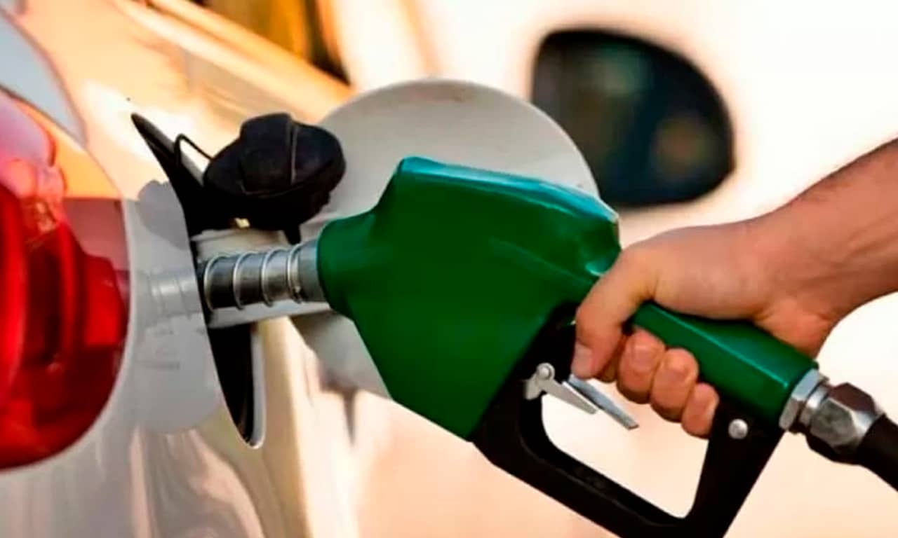 Preço do etanol cai e diesel sobe em fevereiro - Revista Carro