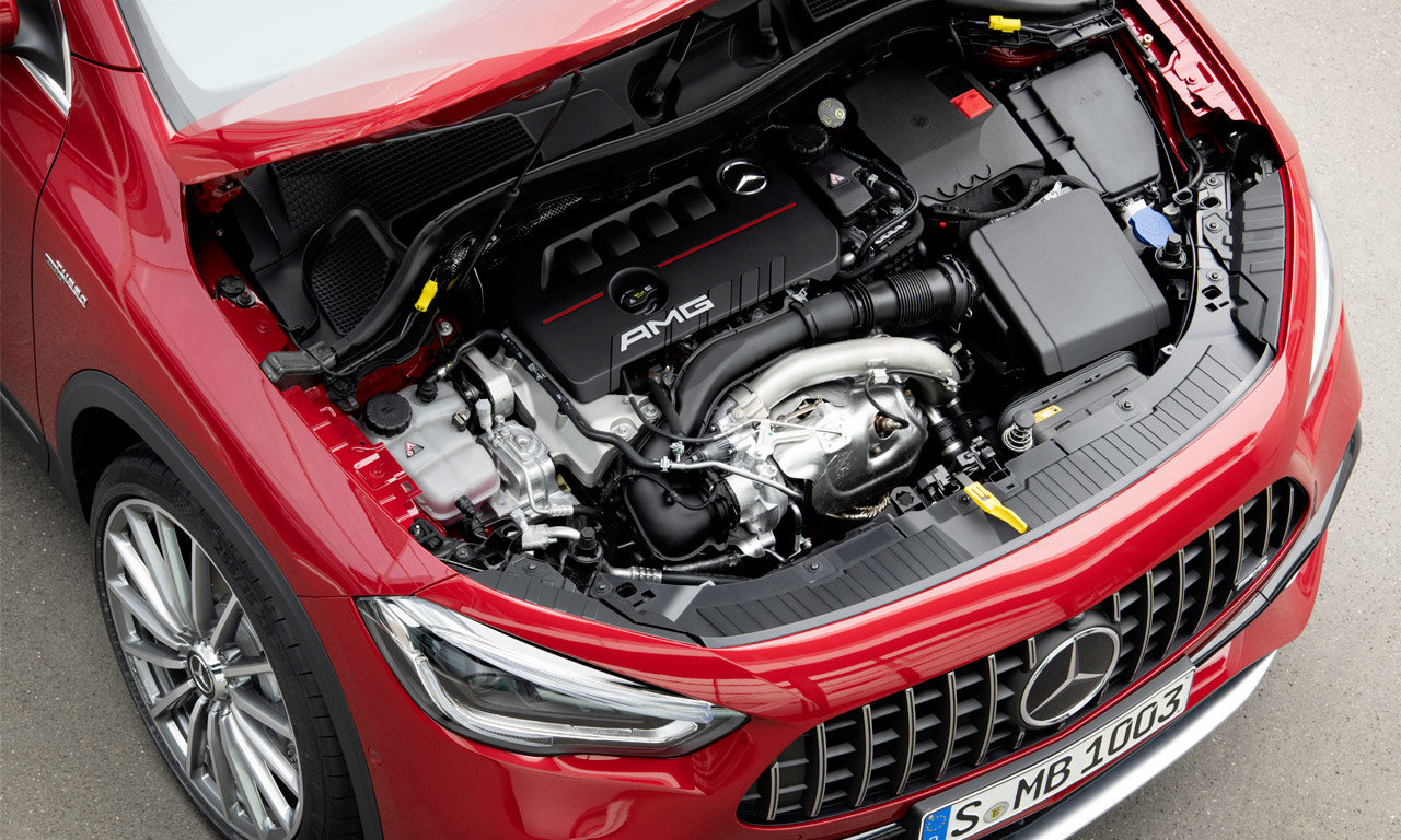 Motor Mercedes-AMG GLA 35