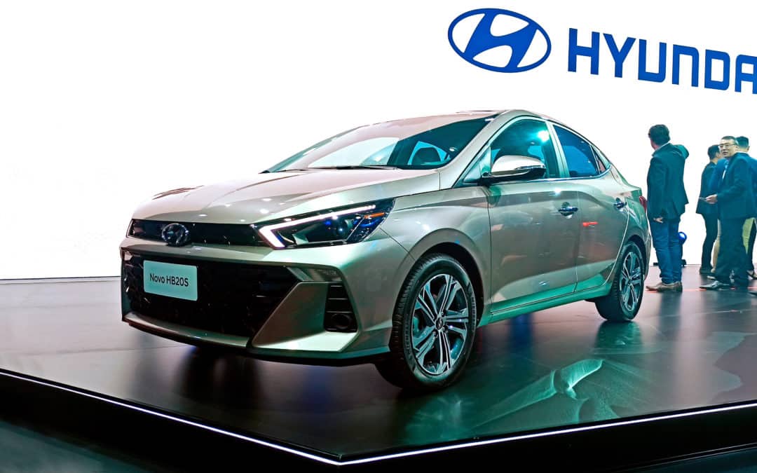 De surpresa, Hyundai revela novo sedã HB20S