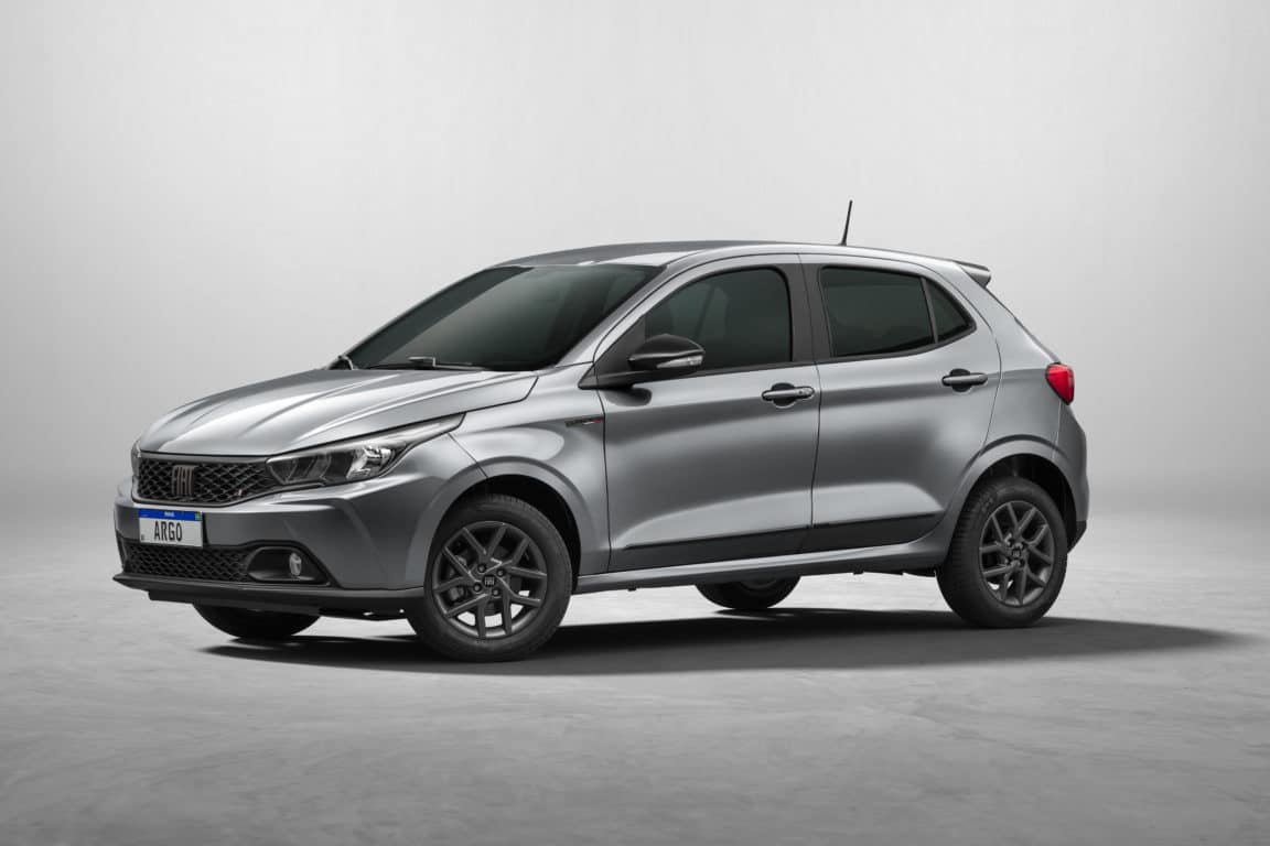 Fiat Argo ganha versões com câmbio CVT