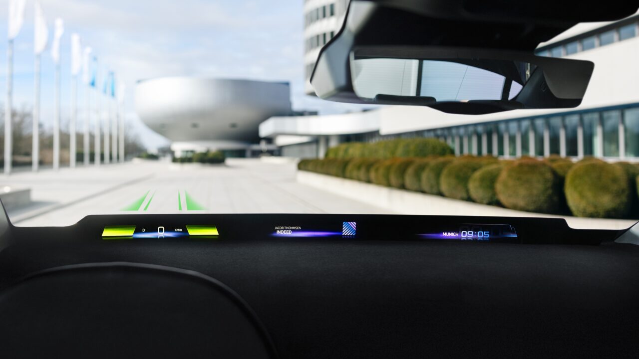 BMW terá Head-up Display panorâmico em 2025 - Foto: divulgação/BMW