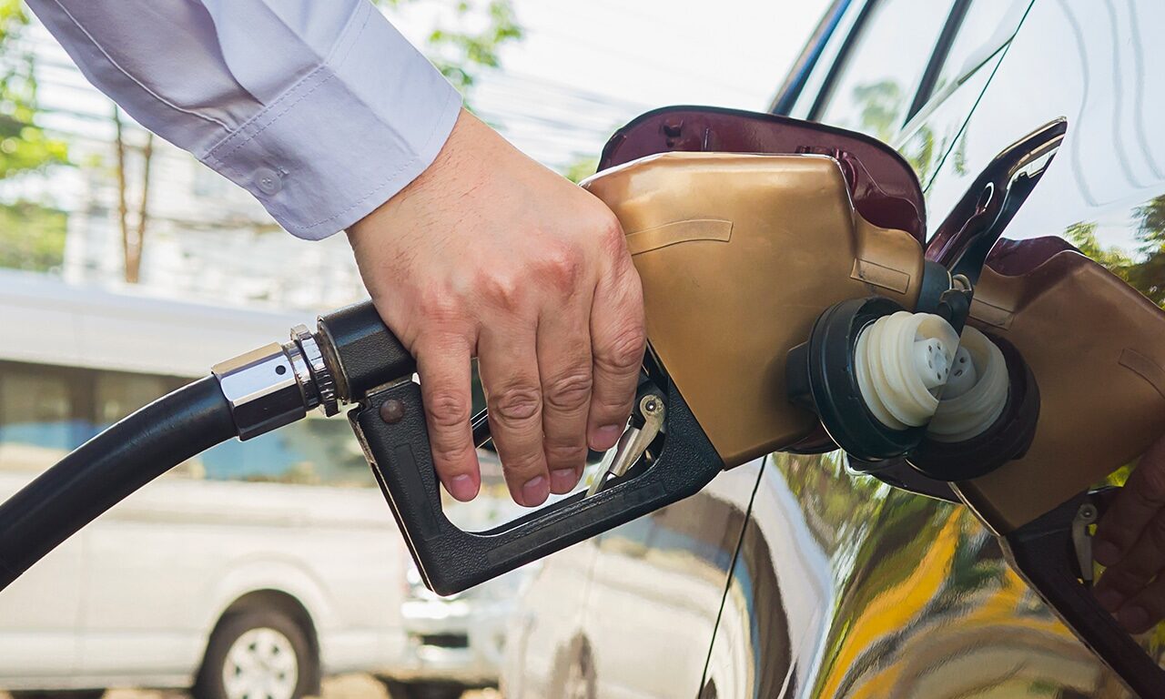 Gasolina aumentou R$ 0,41 no Brasil em março