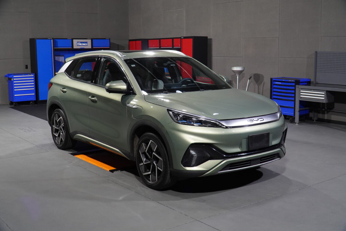 BYD Dolphin liderou vendas entre os elétricos em outubro 2023; veja ranking