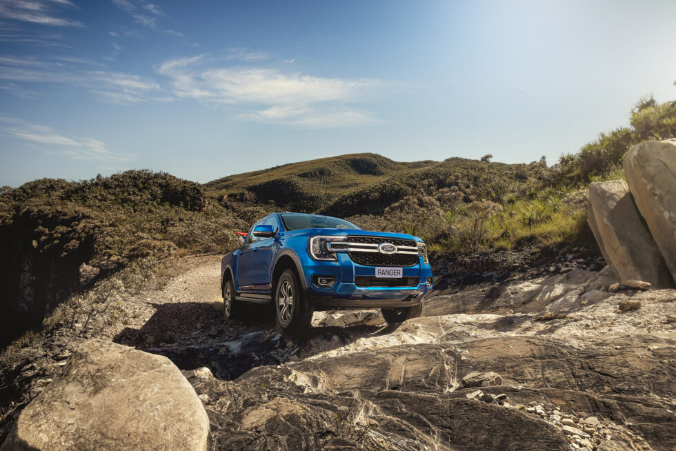 Ford Ranger 2024 chega com preços a partir de R$ 289.990,00