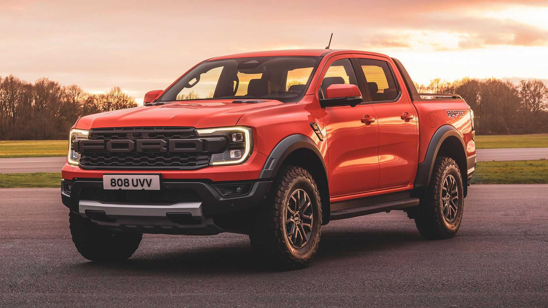 Ford Ranger Raptor chega ao Brasil por R$ 448,6 mil