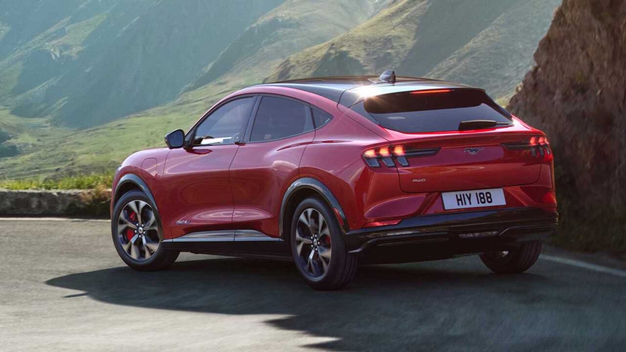 Ford Mustang Mach-E GT Performance chega ao Brasil por R$ 486 mil; veja equipamentos 