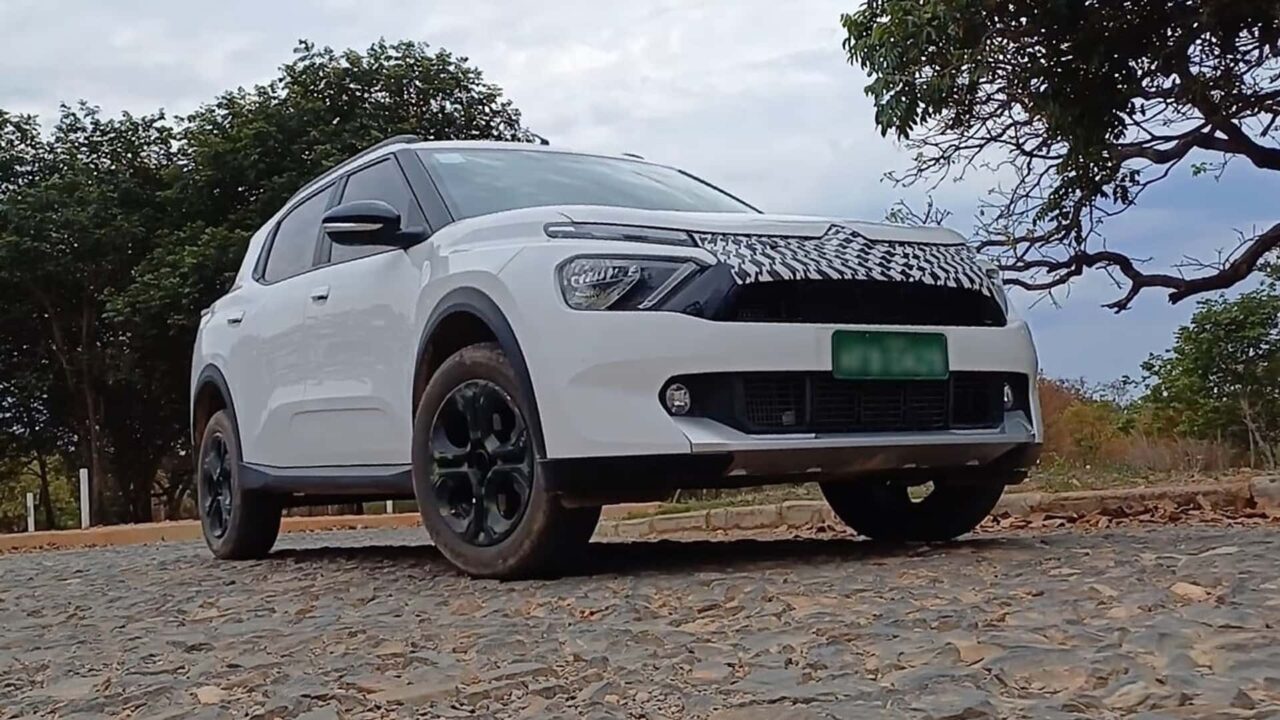 Antes do lançamento, C3 Aircross roda mais de 500 milhões de km