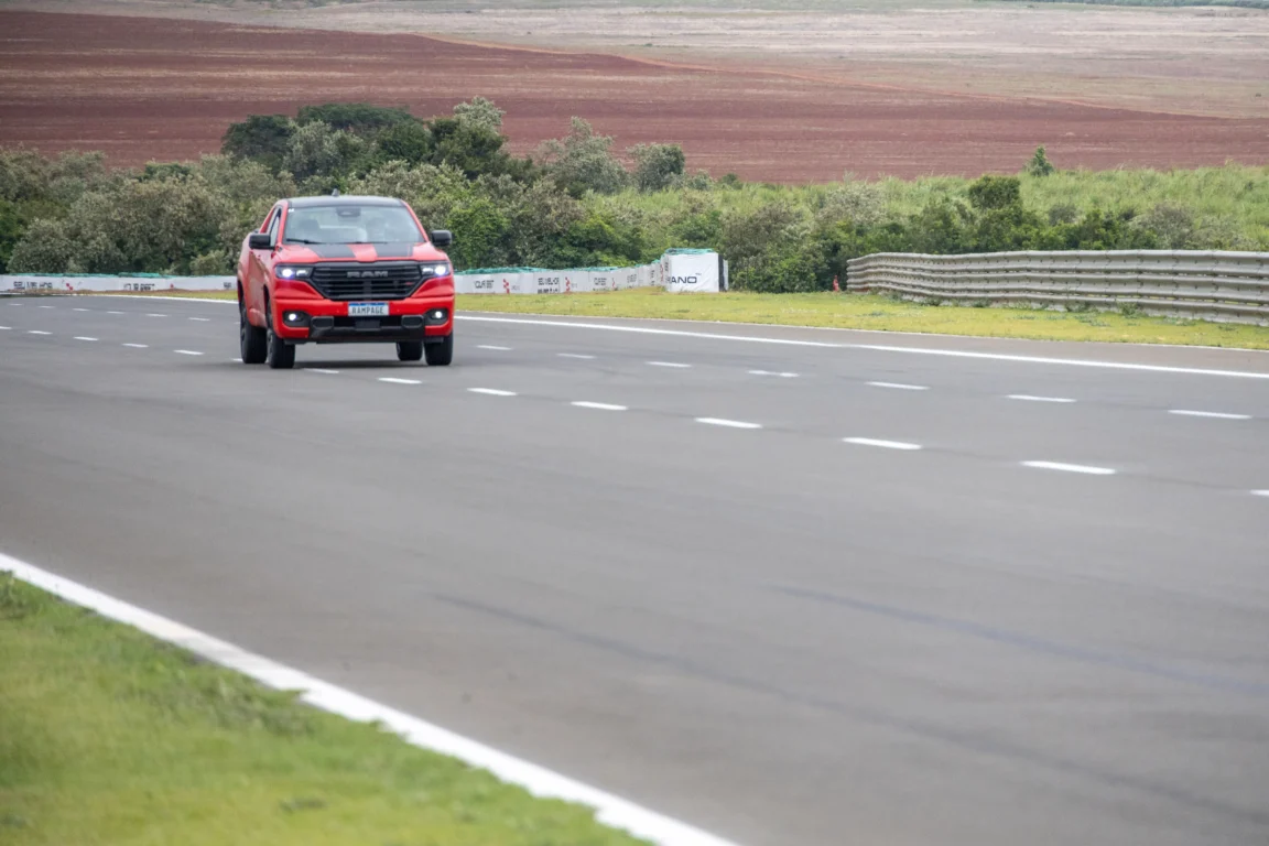 Rodamos 24h com Rampage na pista; veja como foi