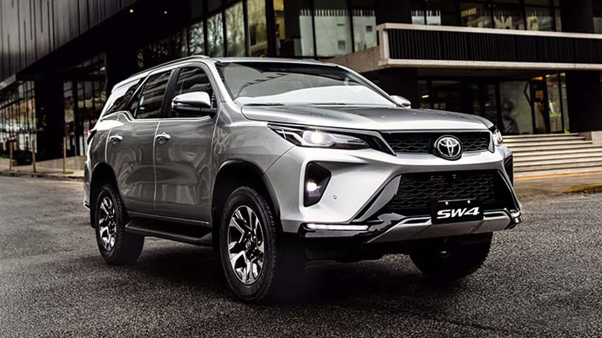Toyota lança versão SW4 SRX Platinum; veja preços e equipamentos