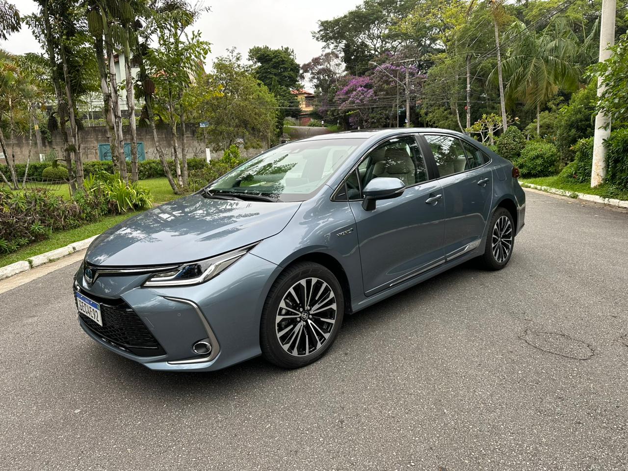 Corolla Altis Hybrid 2024: tudo sobre as mudanças do sedã líder em vendas