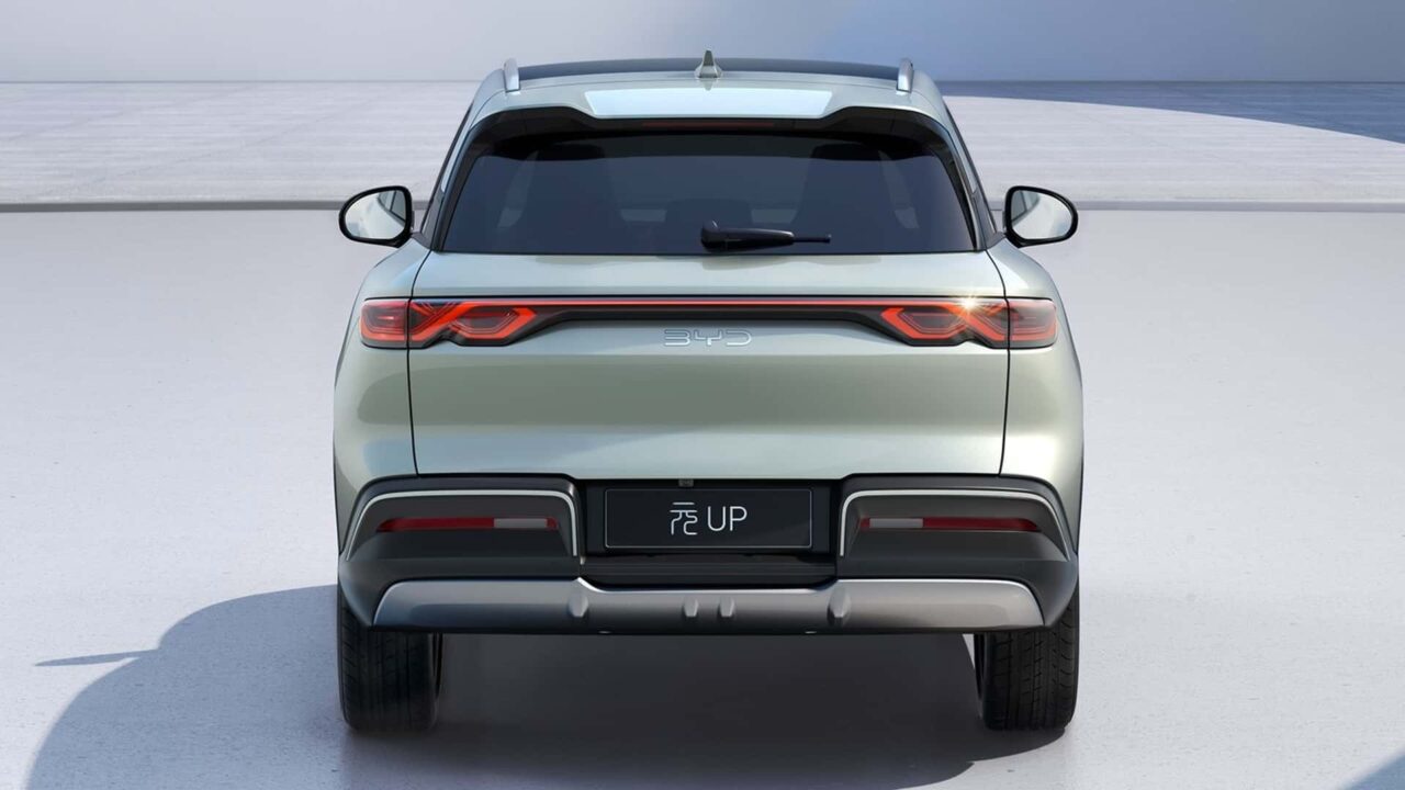 BYD Yuan Up é revelado na China e virá ao Brasil com preço "popular"