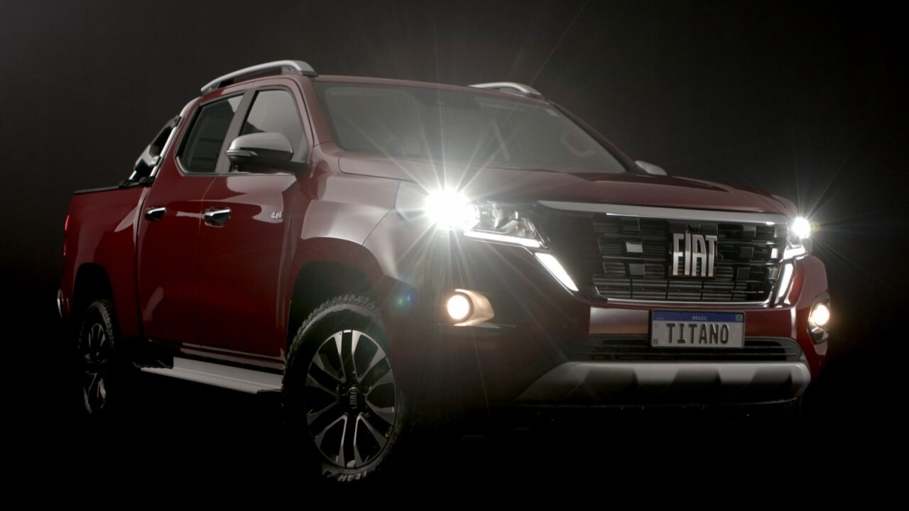 Antes do lançamento, Fiat divulga novo teaser da Titano; veja imagens