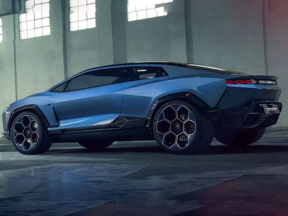 Lamborghini elétrico é confirmado mas só vai chegar em 2028