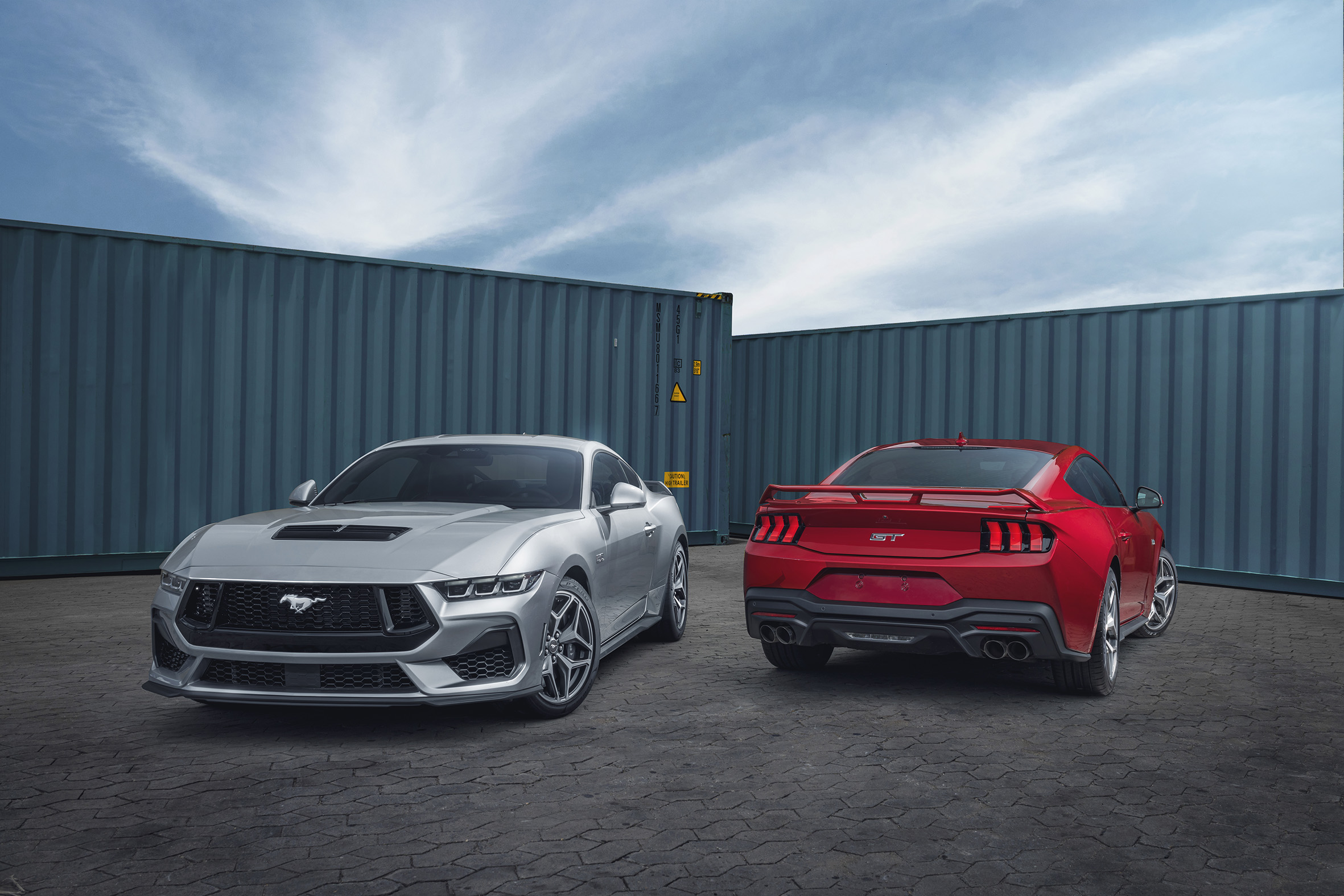 Nova geração do Ford Mustang GT já está no Brasil