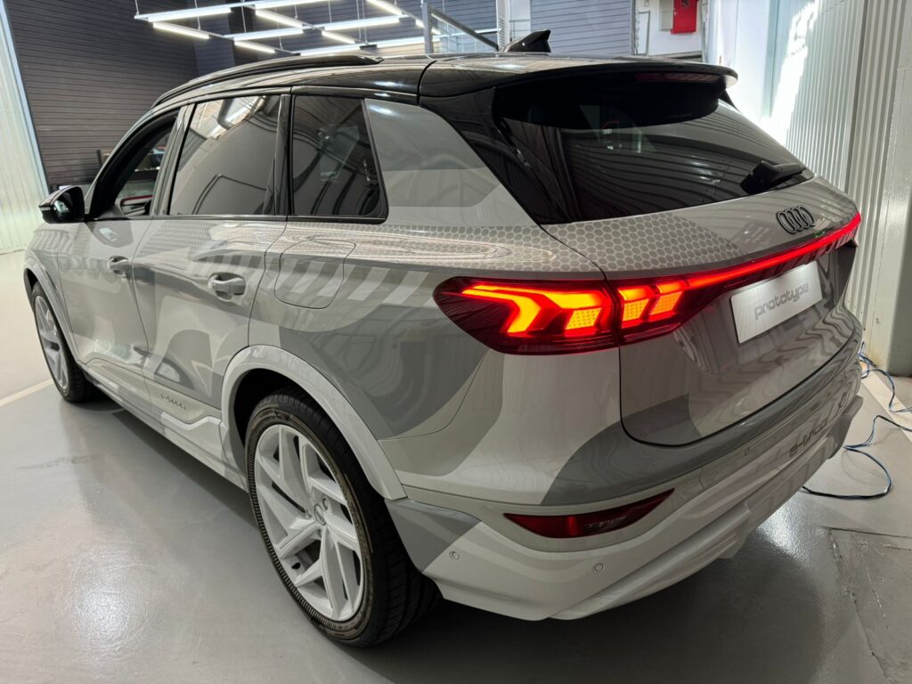 Audi Q6 E-Tron é revelado chega neste ano ao Brasil