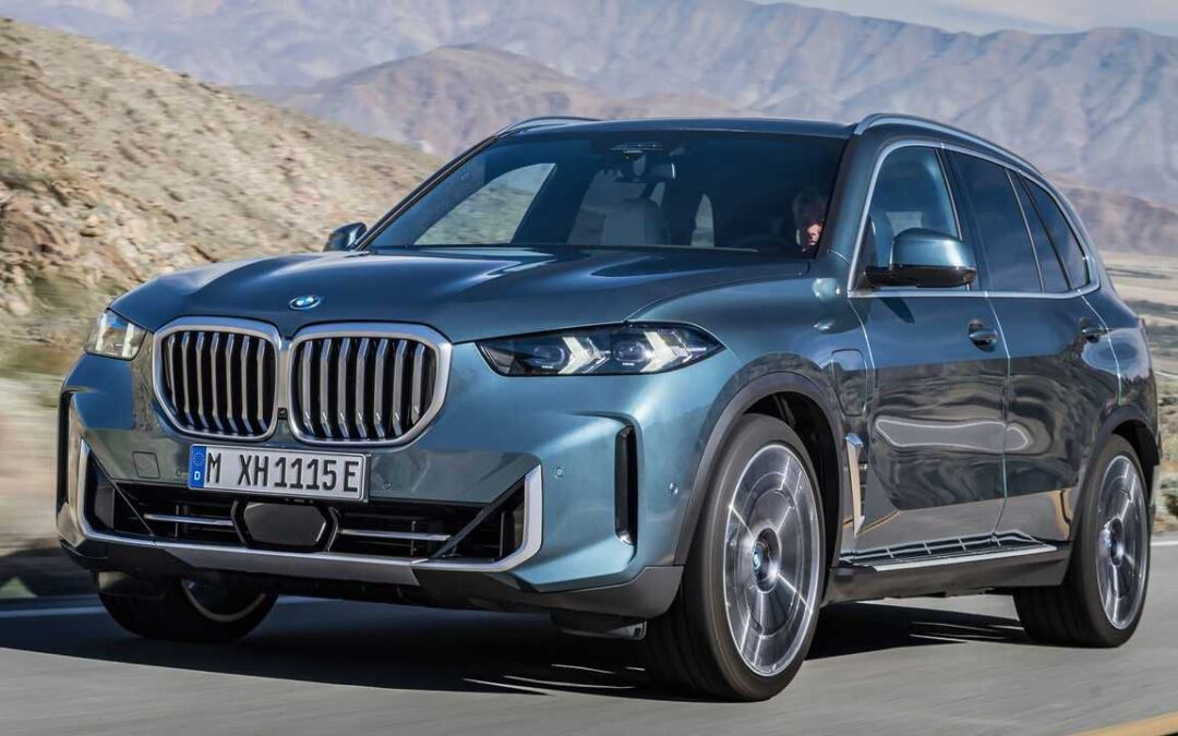 BMW anuncia X5 híbrido plugin produzido no Brasil