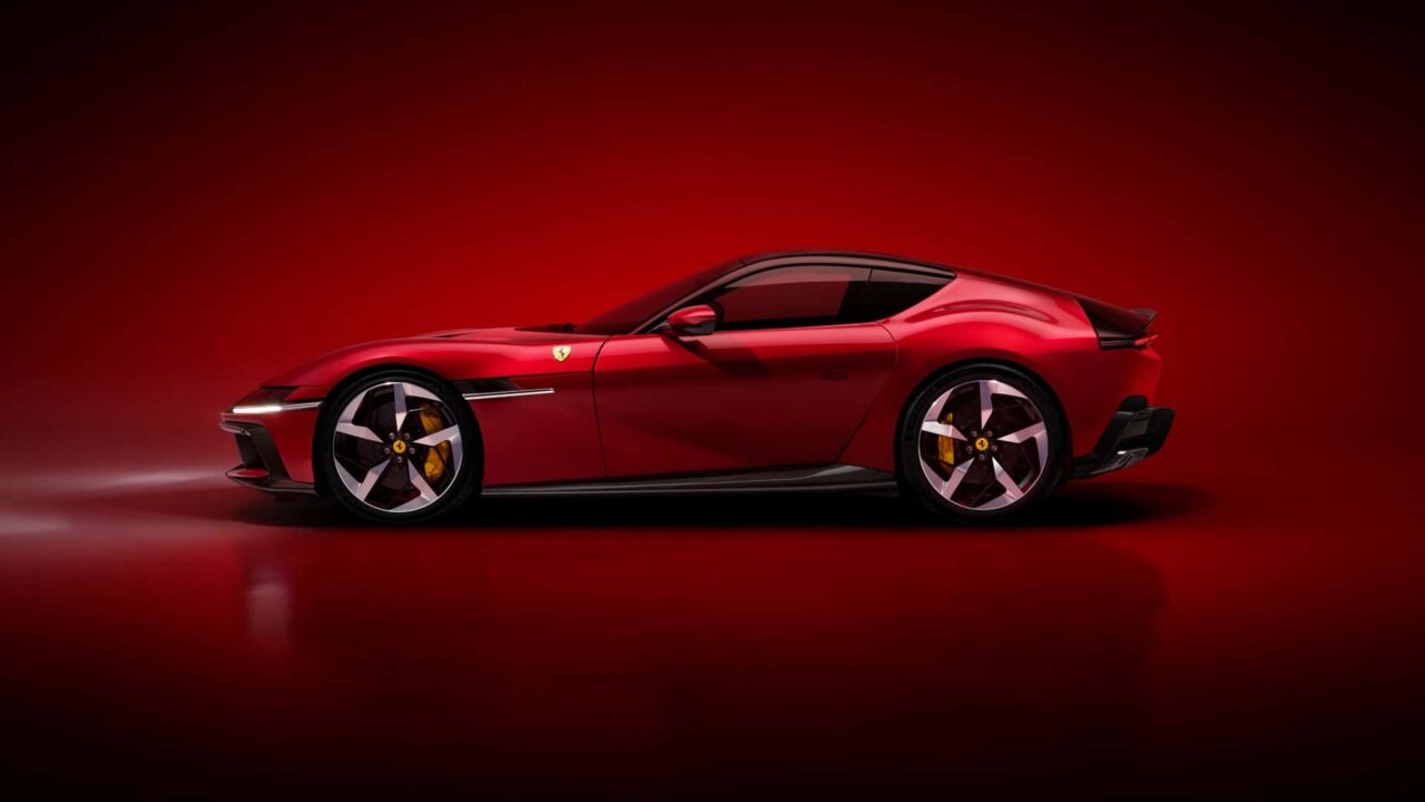 V12: Ferrari lança 12Cilindri com 830cv e 0-100 em menos de 3 segundos