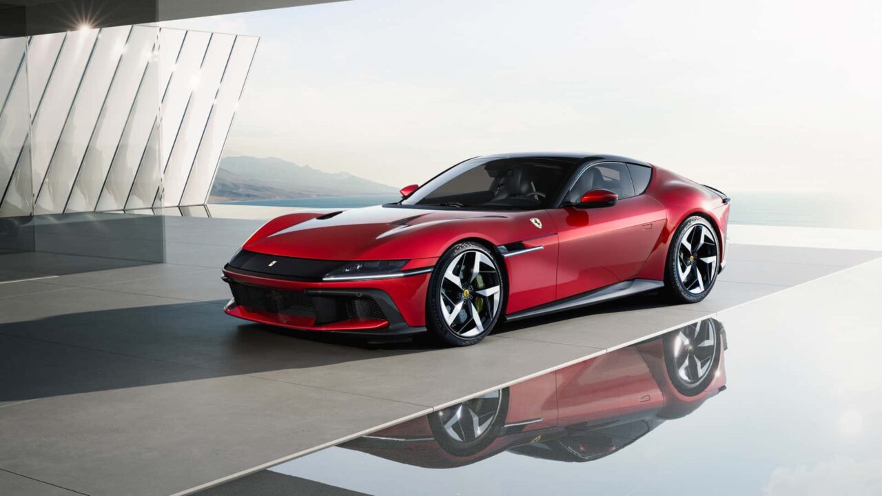 V12: Ferrari lança 12Cilindri com 830cv e 0-100 em menos de 3 segundos