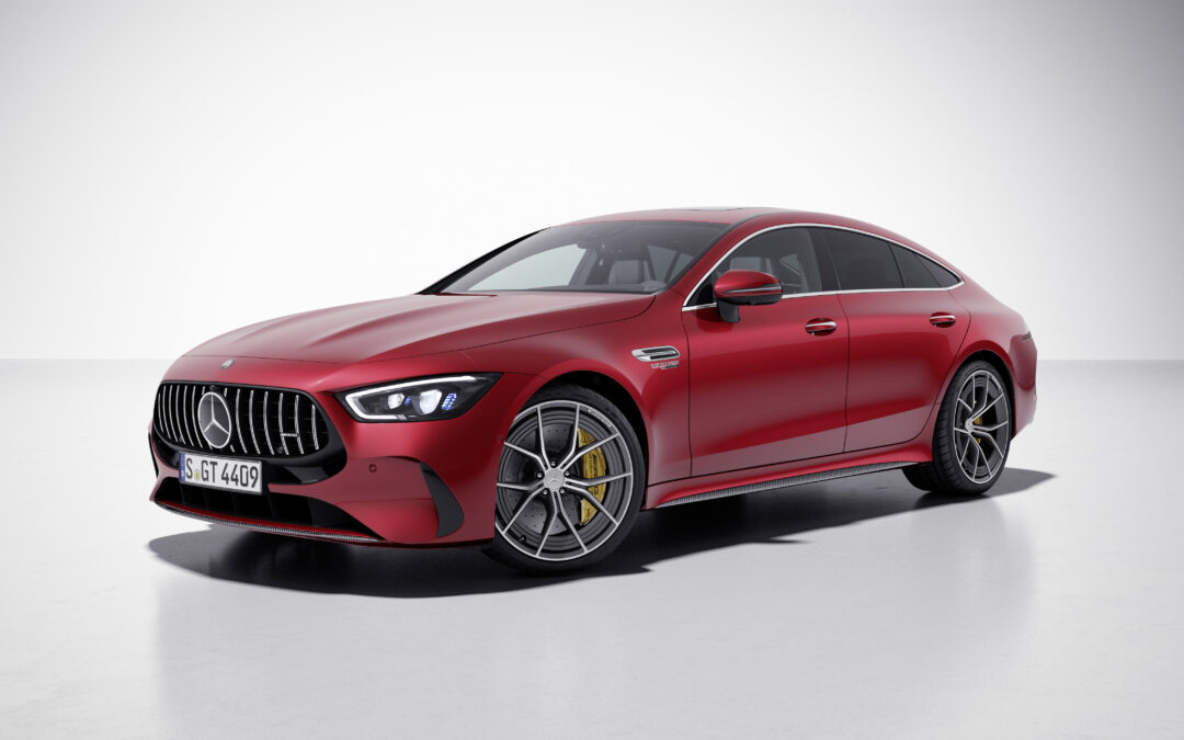 Mercedes-Benz apresenta o AMG GT 63 S Performance