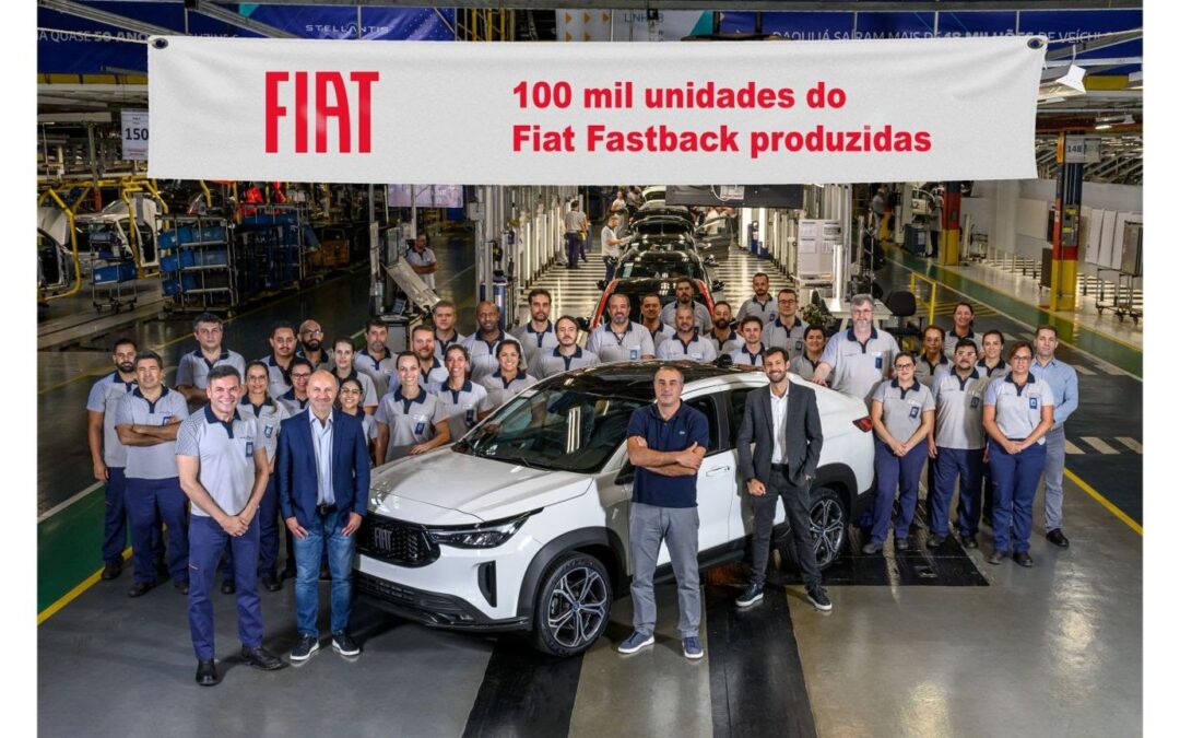 Fiat Fastback chega a 100 mil unidades produzidas em dois anos