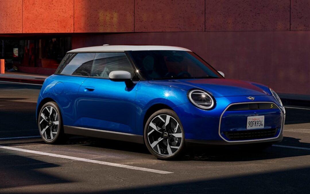 Novo Mini elétrico terá duas versões no Brasil