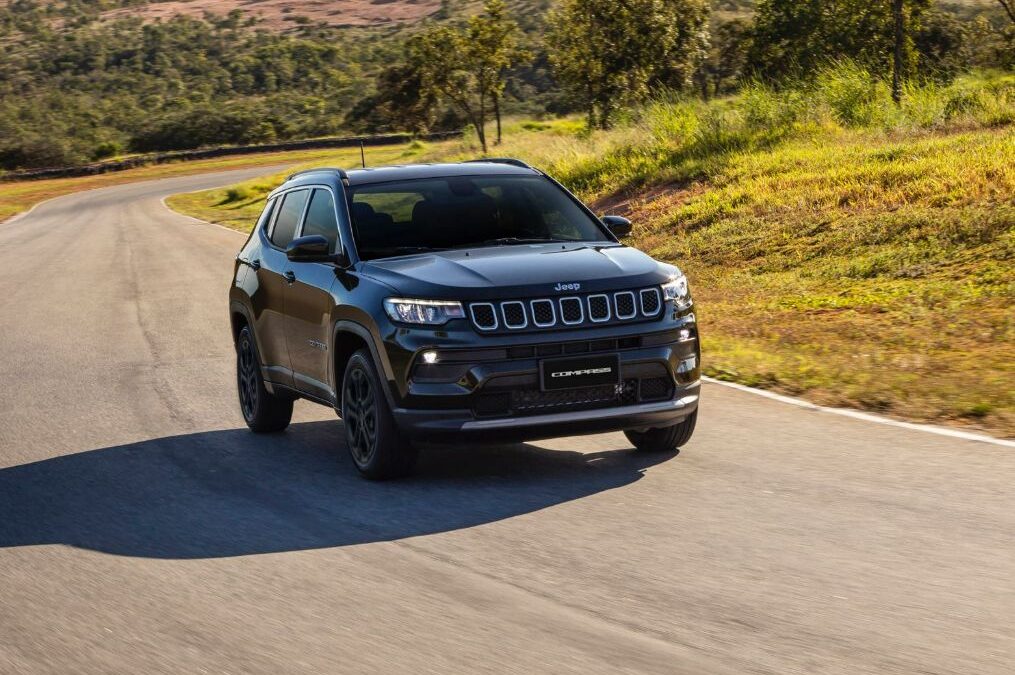 Jeep Compass Sport é vendido em promoção por R$ 152,9 mil