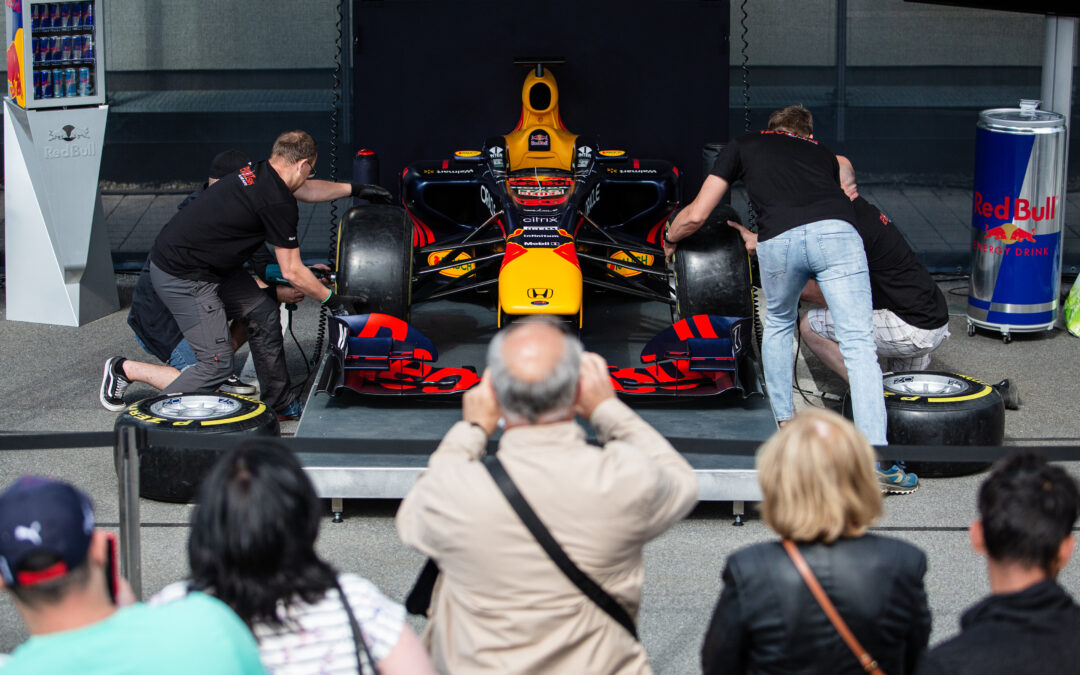 Red Bull Racing promove o Pit Stop Challenge em São Paulo