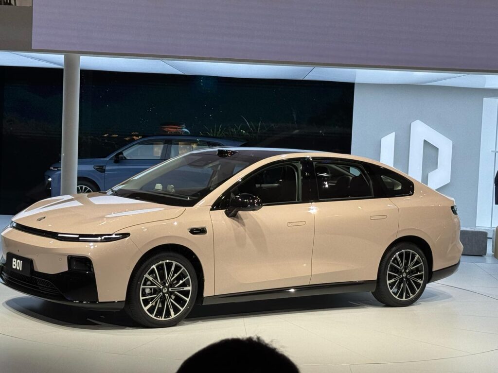 B10-1024x768.jpg