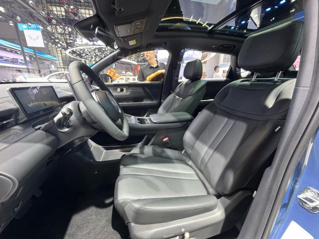 chevrolet-captiva-e-spark-1-1024x768.jpeg