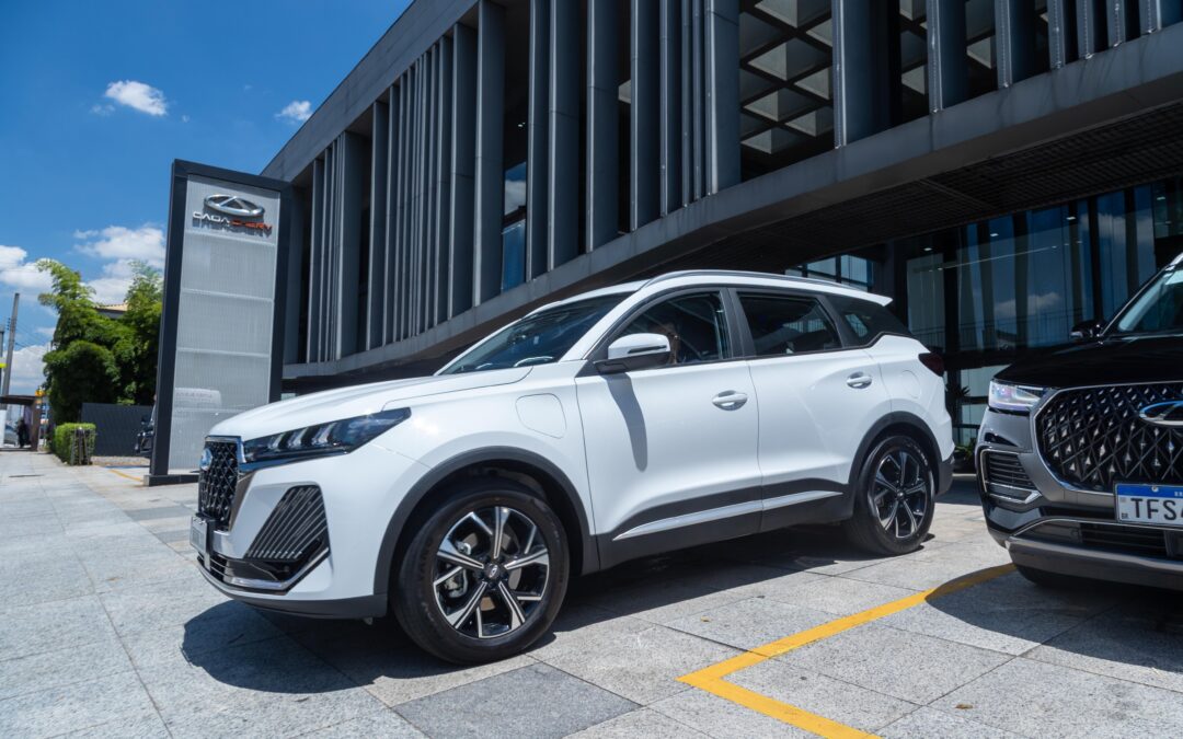 Caoa Chery reduz preços da linha plug-in Hybrid