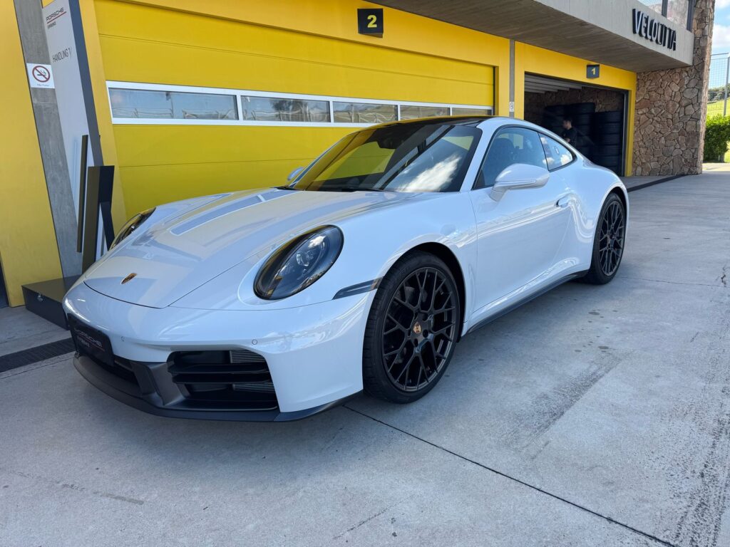 Porsche-1024x768.jpeg