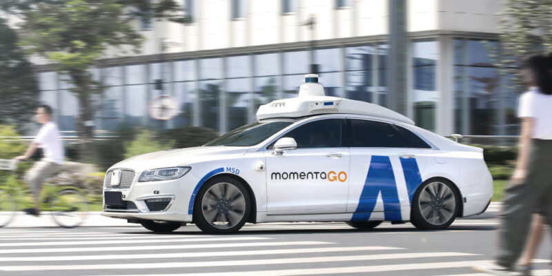 robotaxi2.jpg