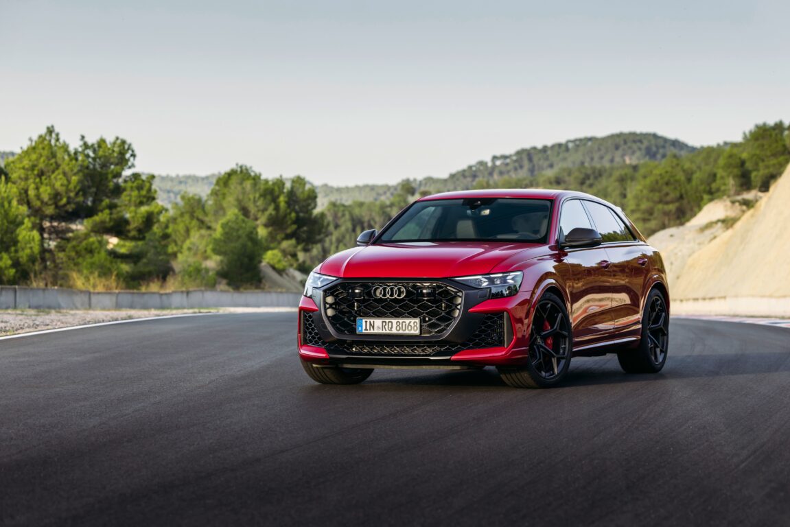 Audi-RS-Q8-Performance-2-1151x768.jpg