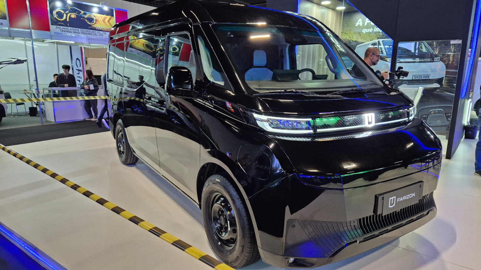 Farizon lança vans e caminhão elétrico no Brasil; vendas começam em setembro
