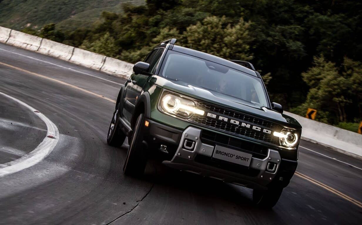 Ford-Bronco-2-1232x768.jpeg