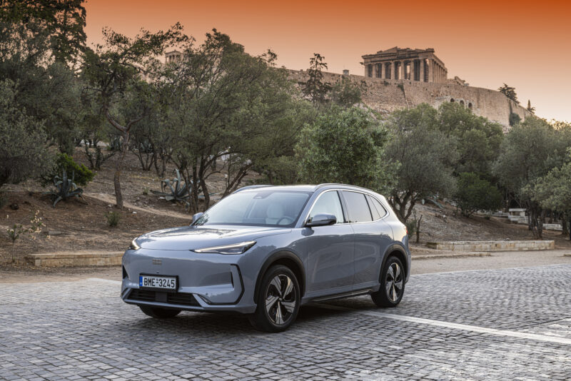 Geely EX5 é apresentado na Grécia; SUV elétrico será vendido no Brasil